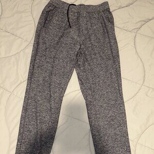 Lulu Grey Sweatpants Size Medium